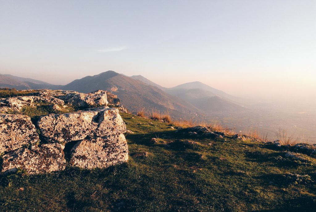 Escursioni e voli in parapendio biposto a Norma