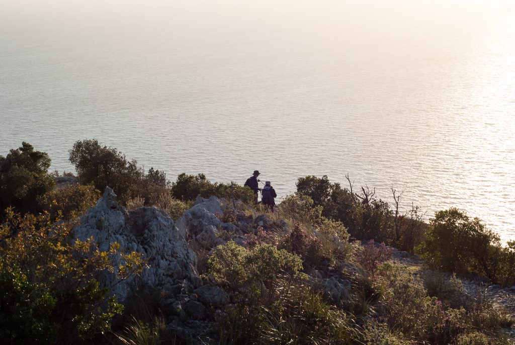 escursione alle mura poligonali di Arx Circeii nel Parco Nazionale del Circeo