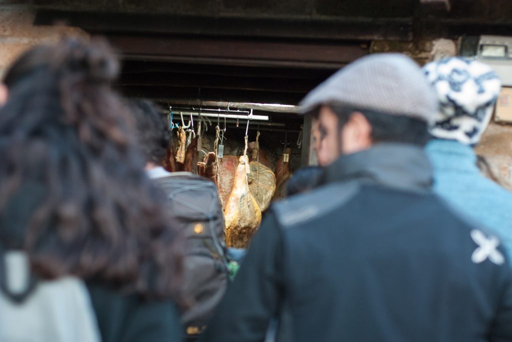 Escursioni con degustazione di formaggio e prosciutto a Bassiano